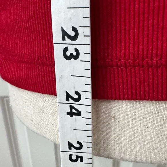 a new day Red Short Sleeve Women's Tee NWOT - Picture 5 of 8